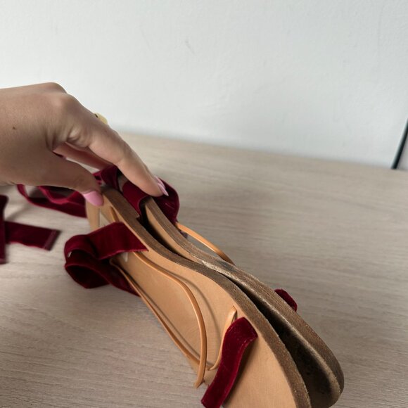 Valentino Ankle Wrap Flat Sandals Sz 37 Maroon Velvet Open Toe Criss-cross Strap - Picture 7 of 7
